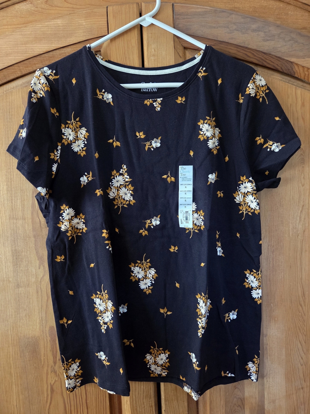 Women's XL Black Floral Fall Tee Top Classic Crewneck Croft & Barrow NWT